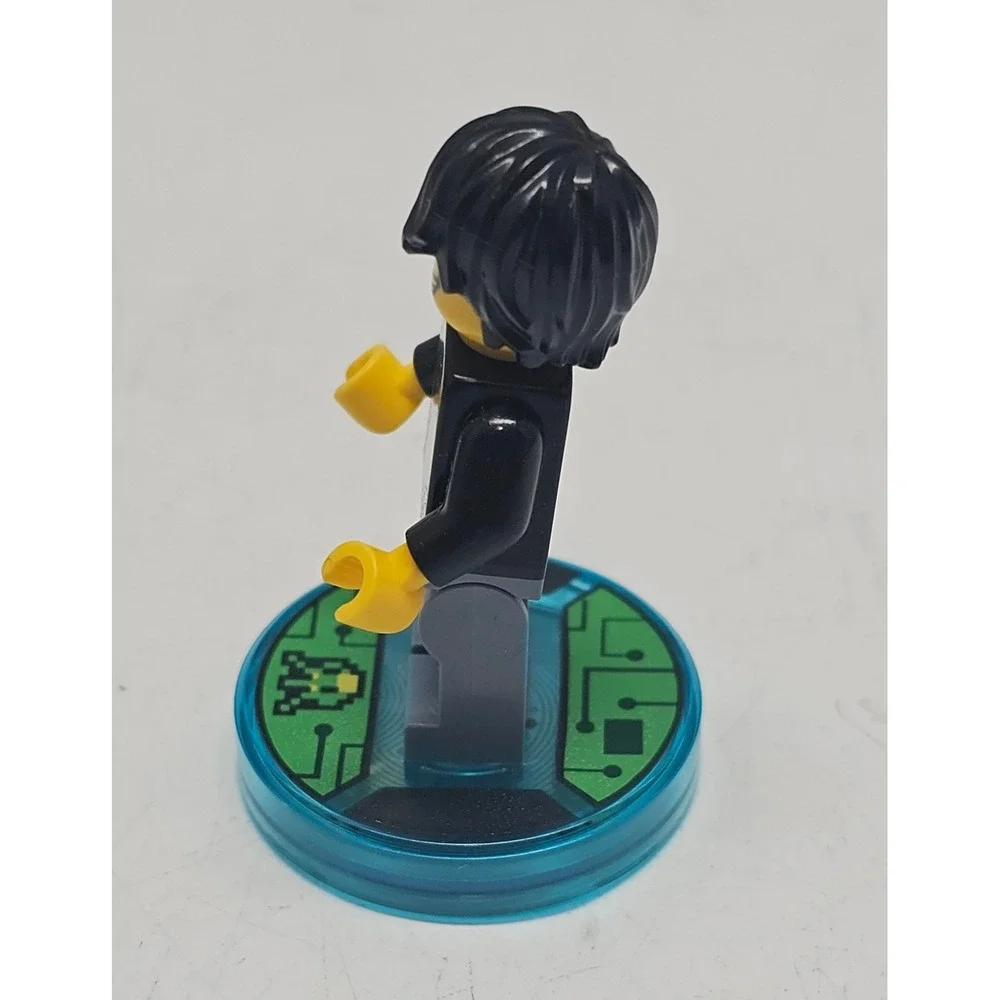 LEGO Dimensions Midway Arcade Gamer Kid Minifigure Toy Tag 71235